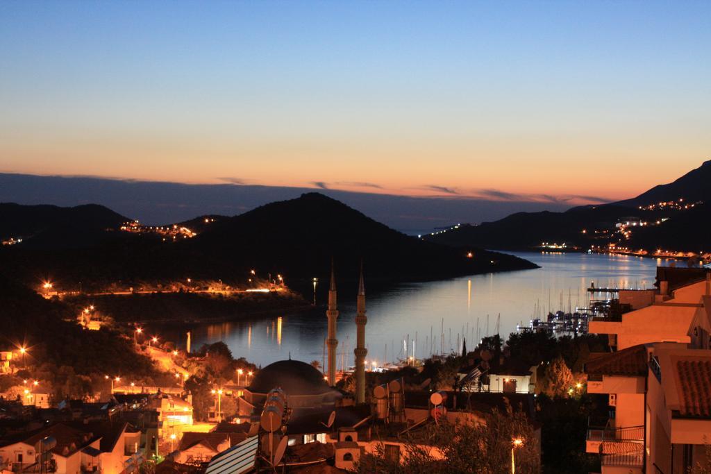 Kasinn Apart Turuncu Oda fotoğraf