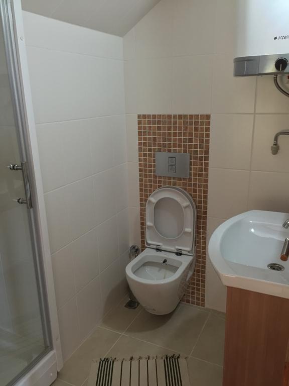 Kasinn Apart Turuncu Dış mekan fotoğraf